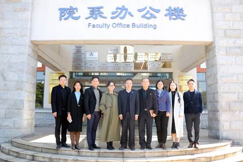 说明: E:\2 宣传\2 学院活动照片\20211201 菠菜担保论坛大全+中博教育签约\选\IMG_2378.JPG